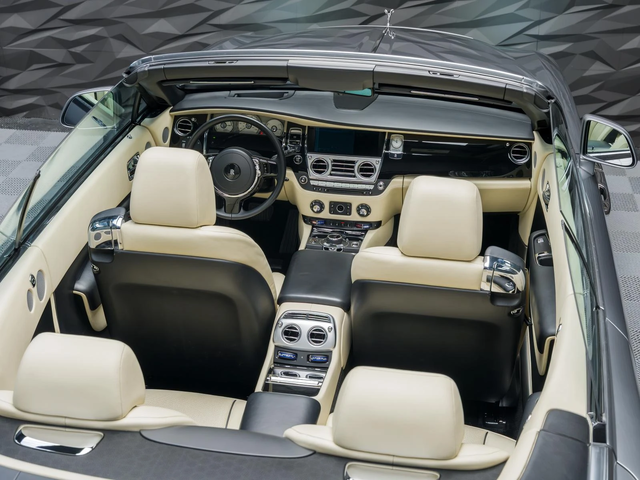 Rolls-Royce Dawn V12* HEAD UP* NIGHT VISION* Обдухв* CAMERA* - автомобили, коли, обяви за нови и употребявани 4