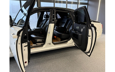 rolls-royce-ghost - 2