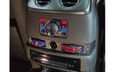 Rolls-Royce Ghost 6.6 V12 Black Badge - автомобили, коли, обяви за нови и употребявани 15