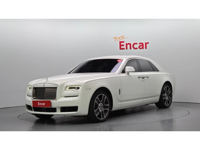 Rolls-Royce Ghost 6.6 V12 - автомобили, коли, обяви за нови и употребявани 0
