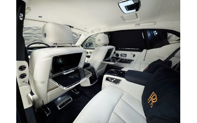 Rolls-Royce Phantom One of one l V12 l Full l TV - автомобили, коли, обяви за нови и употребявани 9