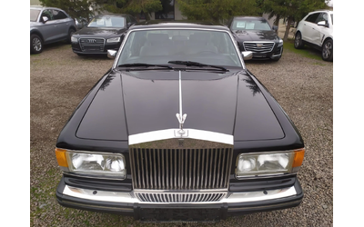 rolls-royce-silver-spur - 0