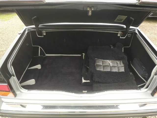 Rolls-Royce Silver Spur 6.7i 144000km - автомобили, коли, обяви за нови и употребявани 5