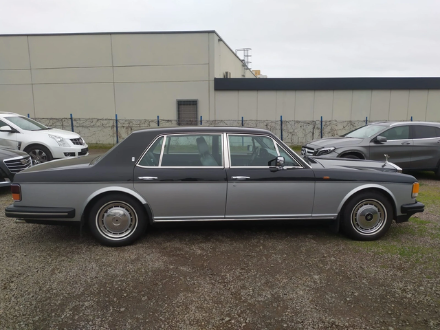 Rolls-Royce Silver Spur 6.7i 144000km - автомобили, коли, обяви за нови и употребявани 7