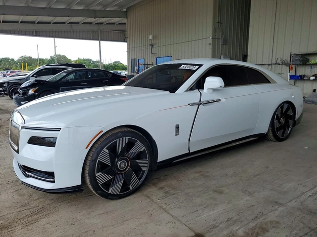 Rolls-Royce Spectre - автомобили, коли, обяви за нови и употребявани 0