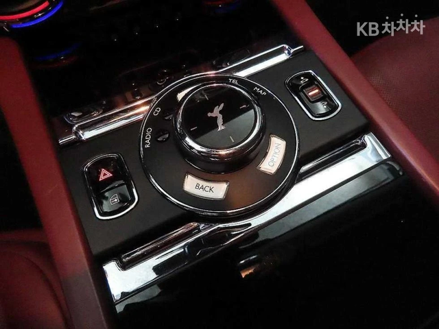 Rolls-Royce Wraith 6.6 V12 ФИНАНСИРАНЕ - автомобили, коли, обяви за нови и употребявани 12