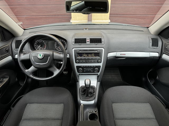 SCOUT  4X4 2.0TDI  С ПЪЛНА СЕРВИЗНА ИСТОРИЯ - автомобили, коли, обяви за нови и употребявани 9