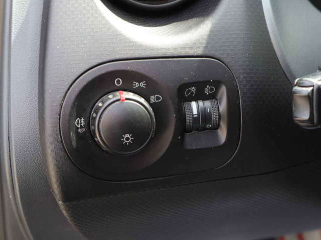 Seat Altea 1.6i - автомобили, коли, обяви за нови и употребявани 11