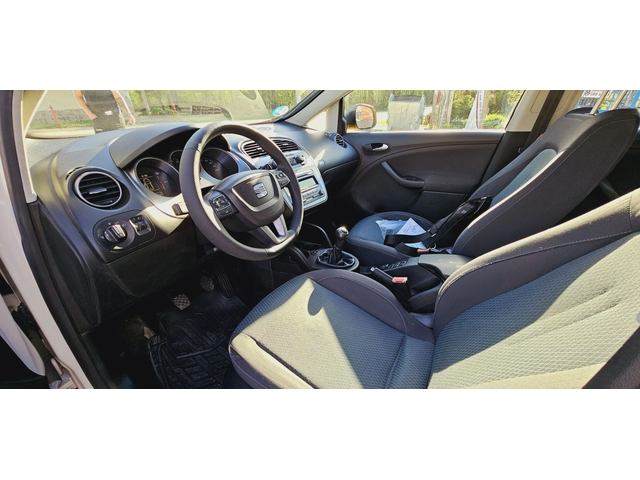 Seat Altea Altea XL-1.6i+Заводска Газ-ПОДГОТВЕН ЗА ТАКСИ - автомобили, коли, обяви за нови и употребявани 6