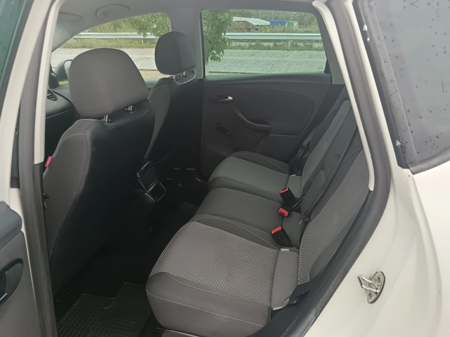 Seat Altea 1.6 * klima* - автомобили, коли, обяви за нови и употребявани 11