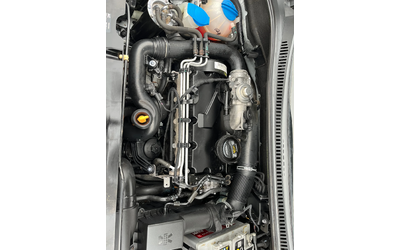 Seat Altea 1.9TDI-105-ITALIA - автомобили, коли, обяви за нови и употребявани 13