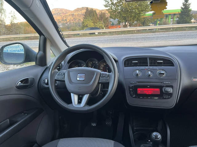 Seat Altea 1.4I 86кс  СТАРИЯ МОТОР 130 000км КЛИМАТИК - автомобили, коли, обяви за нови и употребявани 11
