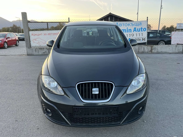Seat Altea 1.4I 86кс  СТАРИЯ МОТОР 130 000км КЛИМАТИК - автомобили, коли, обяви за нови и употребявани 1