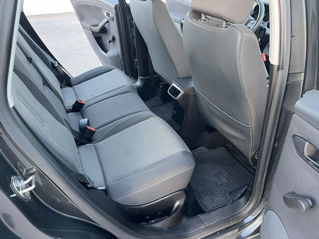 Seat Altea 1.4I 86кс  СТАРИЯ МОТОР 130 000км КЛИМАТИК - автомобили, коли, обяви за нови и употребявани 9