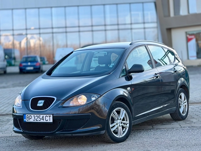 Seat Altea XL~1.6i-102hp - автомобили, коли, обяви за нови и употребявани 0