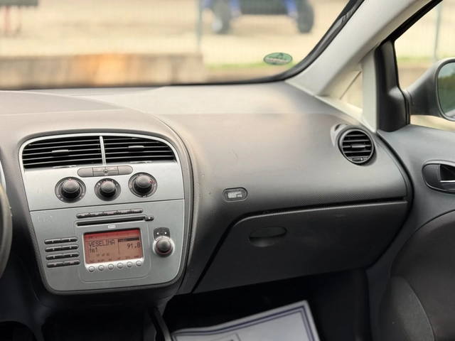 Seat Altea XL~1.6i-102hp - автомобили, коли, обяви за нови и употребявани 12