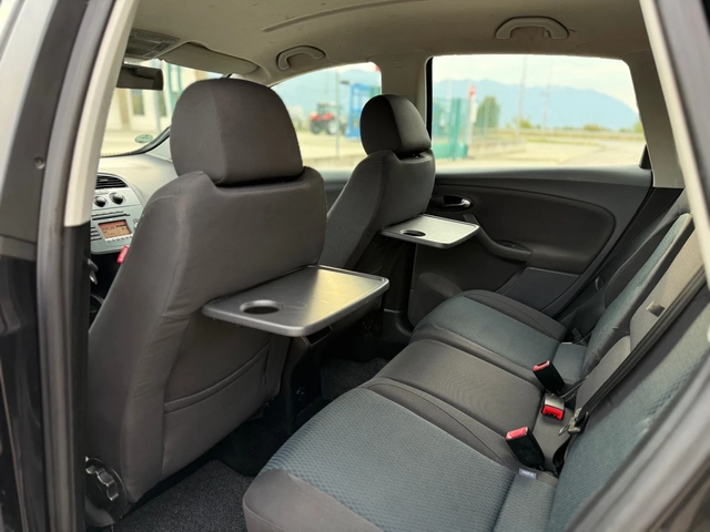 Seat Altea XL~1.6i-102hp - автомобили, коли, обяви за нови и употребявани 15