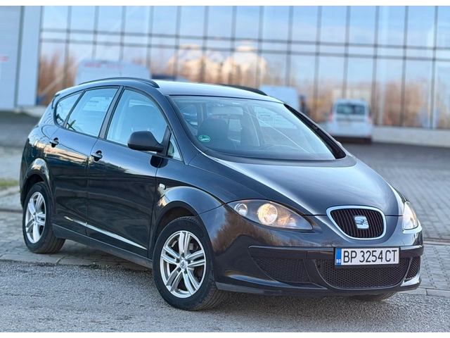 Seat Altea XL~1.6i-102hp - автомобили, коли, обяви за нови и употребявани 2