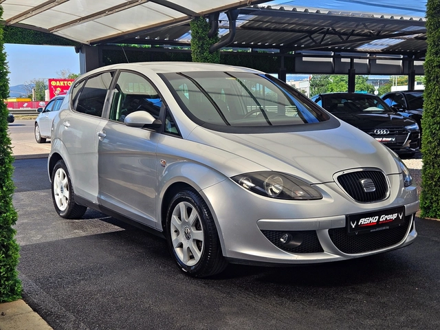 Seat Altea 2.0TDI/140KS/6 SKOROSTI - автомобили, коли, обяви за нови и употребявани 2