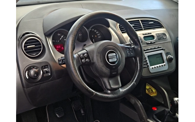 Seat Altea 2.0TDI/140KS/6 SKOROSTI - автомобили, коли, обяви за нови и употребявани 8