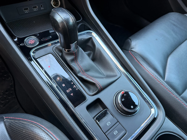 Seat Ateca FR / 4x4 - автомобили, коли, обяви за нови и употребявани 13