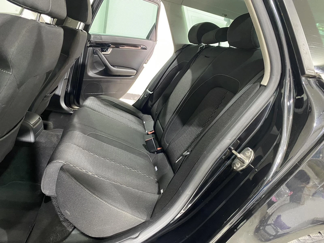 Seat Exeo 2.0TDi * NAVI* AUTO* - автомобили, коли, обяви за нови и употребявани 9