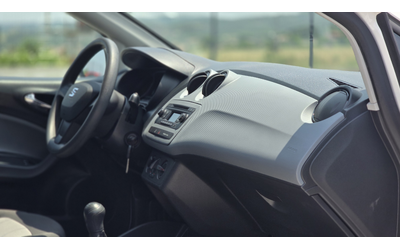 Seat Ibiza 1.2 *ПЕРФЕКТЕН* - автомобили, коли, обяви за нови и употребявани 10