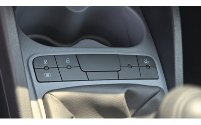 Seat Ibiza 1.2 *ПЕРФЕКТЕН* - автомобили, коли, обяви за нови и употребявани 11