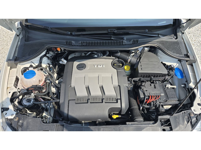 Seat Ibiza 1.2 *ПЕРФЕКТЕН* - автомобили, коли, обяви за нови и употребявани 6