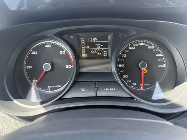 Seat Ibiza 1.6tdi  Fr - автомобили, коли, обяви за нови и употребявани 15