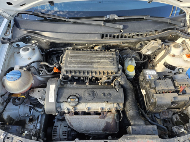 Seat Ibiza 1.4i-86kc= 163.000км= АВТОПИЛОТ= КЛИМАТРОНИК - автомобили, коли, обяви за нови и употребявани 15