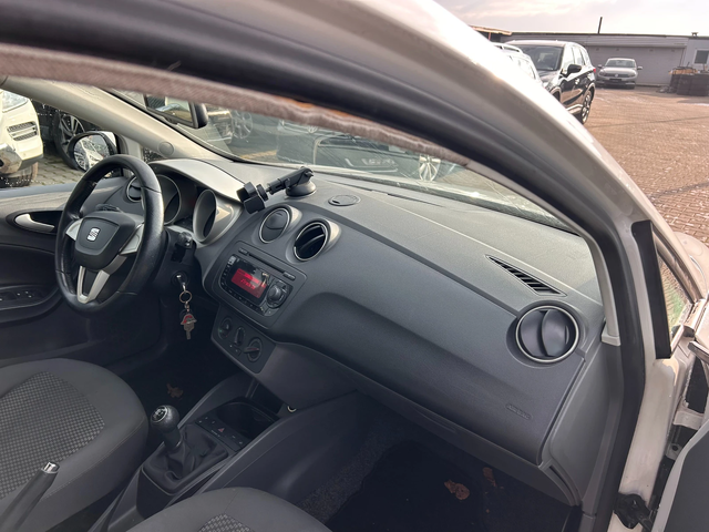 Seat Ibiza 1.4i EURO 5 - автомобили, коли, обяви за нови и употребявани 9