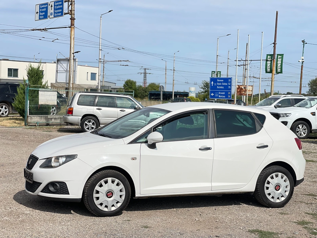 Seat Ibiza 1.2i - автомобили, коли, обяви за нови и употребявани 1