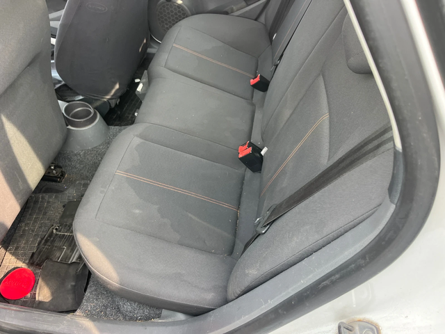 Seat Ibiza 1.4 бензин - автомобили, коли, обяви за нови и употребявани 8