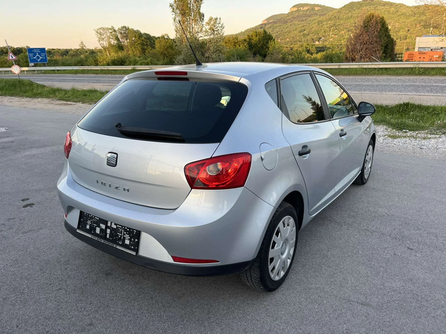 Seat Ibiza 1.2I 75кс. EURO 4 КЛИМАТИК - автомобили, коли, обяви за нови и употребявани 3