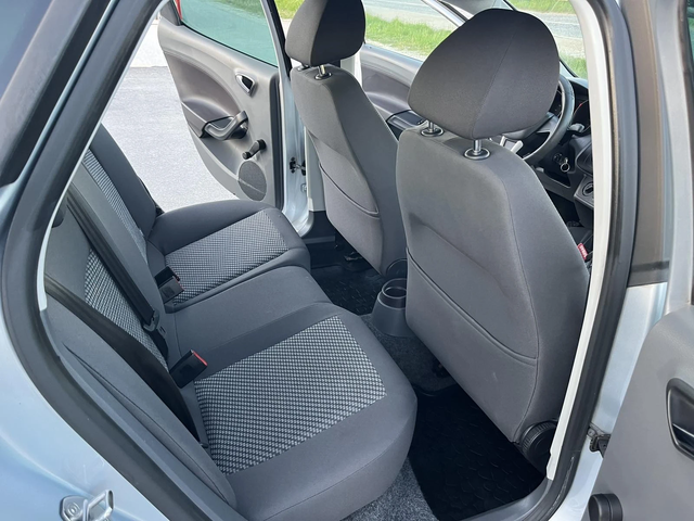 Seat Ibiza 1.2I 75кс. EURO 4 КЛИМАТИК - автомобили, коли, обяви за нови и употребявани 9