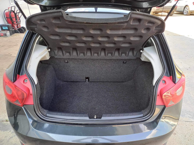 Seat Ibiza 1.4tdi * Unikat* - автомобили, коли, обяви за нови и употребявани 14