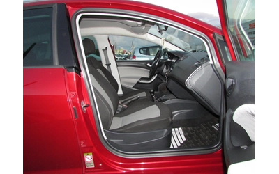 Seat Ibiza 1.6TDI EURO5B - автомобили, коли, обяви за нови и употребявани 9
