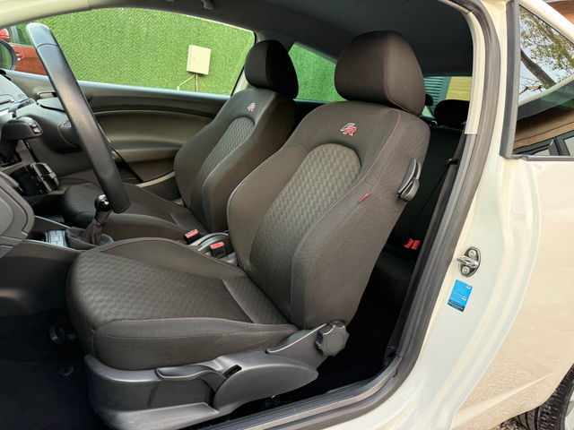 Seat Ibiza FR 2.0TDI 140hp - автомобили, коли, обяви за нови и употребявани 12