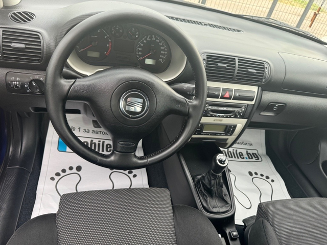 Seat Leon 1.4i - автомобили, коли, обяви за нови и употребявани 10