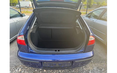 Seat Leon 1.4i - автомобили, коли, обяви за нови и употребявани 9