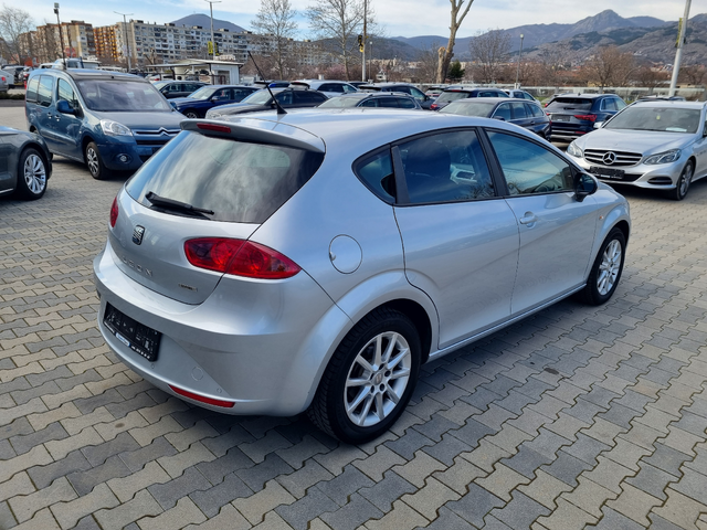 Seat Leon 1.6i-102кс ГАЗ 2010г. - автомобили, коли, обяви за нови и употребявани 6
