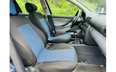 Seat Leon 1.6i - автомобили, коли, обяви за нови и употребявани 12