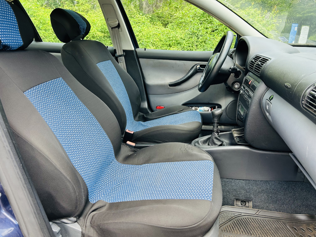 Seat Leon 1.6i - автомобили, коли, обяви за нови и употребявани 12