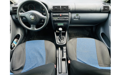 Seat Leon 1.6i - автомобили, коли, обяви за нови и употребявани 9