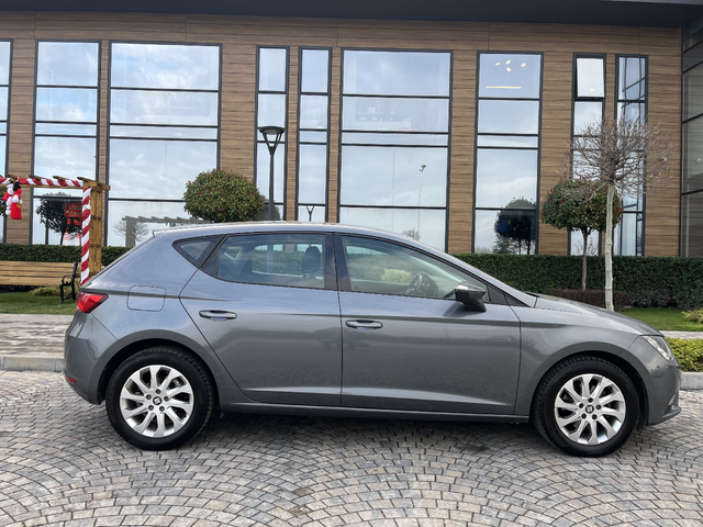 Seat Leon 1.6TDI 110к.с Automatic Navigation System - автомобили, коли, обяви за нови и употребявани 13