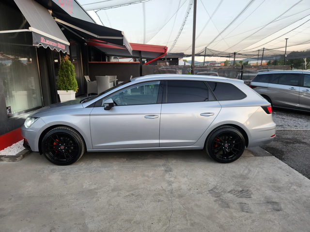 Seat Leon FR-2.0TDI-150к.с ЕURO 6 4х4-НАВИГАЦИЯ-ШВЕЙЦАРИЯ - автомобили, коли, обяви за нови и употребявани 3