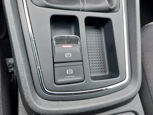 Seat Leon 1, 4i - автомобили, коли, обяви за нови и употребявани 8