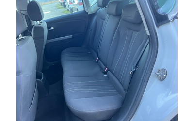 Seat Leon Facelift 1.6TDI- 105к.с./ Навигация/ Euro 5A - автомобили, коли, обяви за нови и употребявани 11