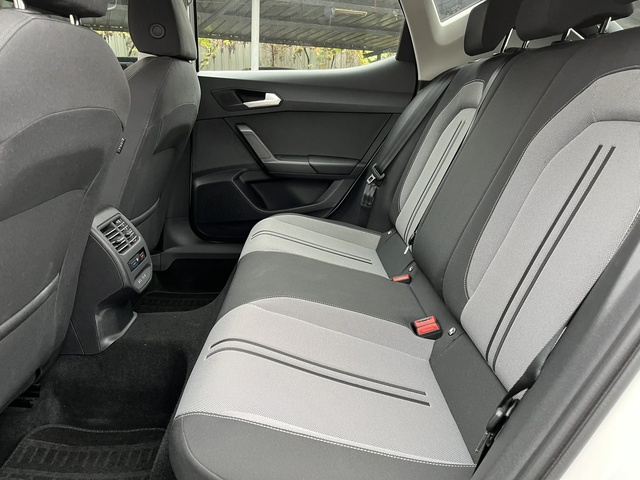 Seat Leon 1.5 eTSI STYLE 150 HP DSG - автомобили, коли, обяви за нови и употребявани 9